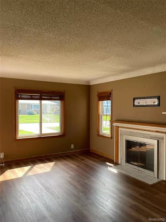 Redford Twp, MI 48240,17031 Kinloch