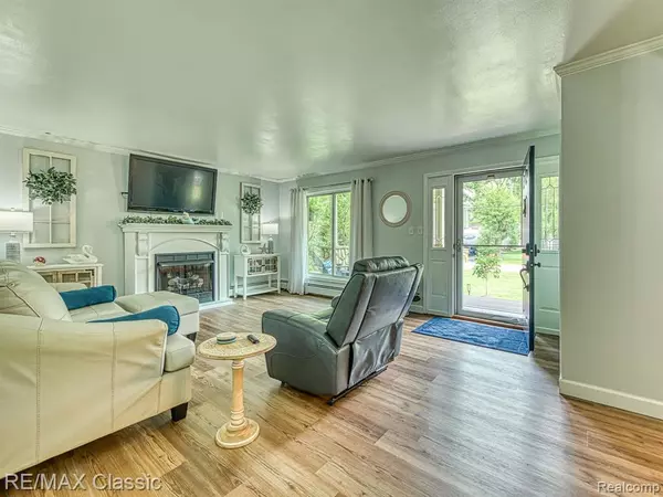 Dexter Twp, MI 48137,14049 Edgewater Drive