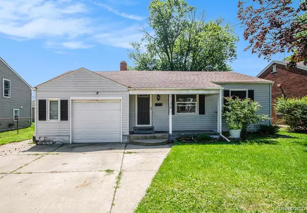 21136 E 12 Mile Road, St. Clair Shores, MI 48081