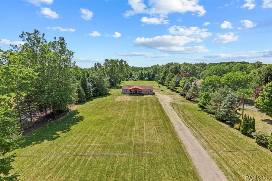 31747 Sibley Road, Huron Twp, MI 48174