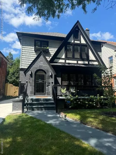 Detroit, MI 48221,16197 Normandy Street