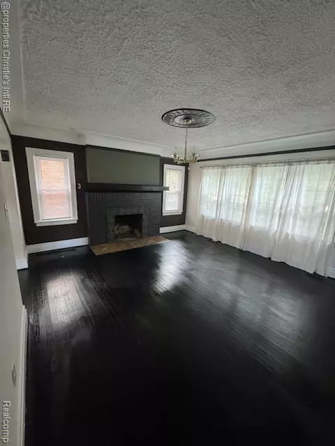 Detroit, MI 48221,16197 Normandy Street