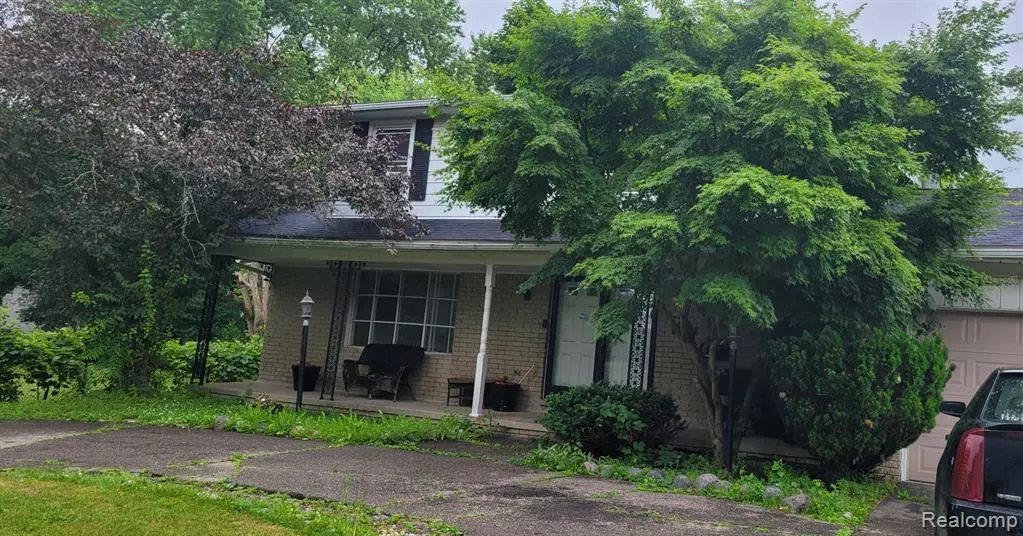 Harper Woods, MI 48225,19780 Beaconsfield Street