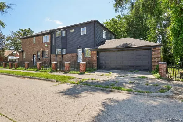 Detroit, MI 48221,19211 Birwood Street