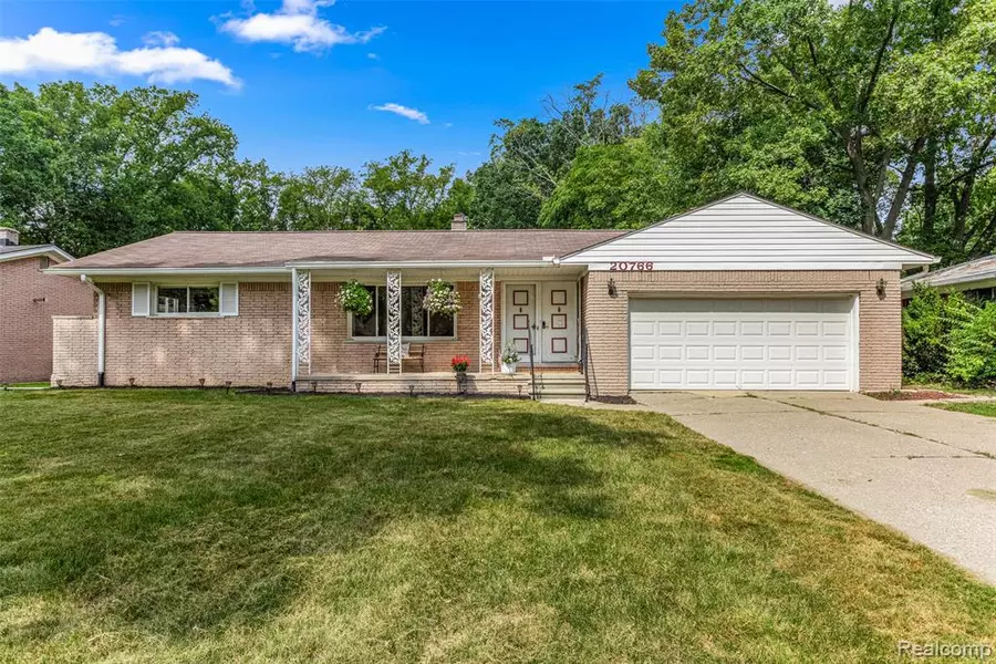 20766 Hcl Jackson, Grosse Ile Twp, MI 48138