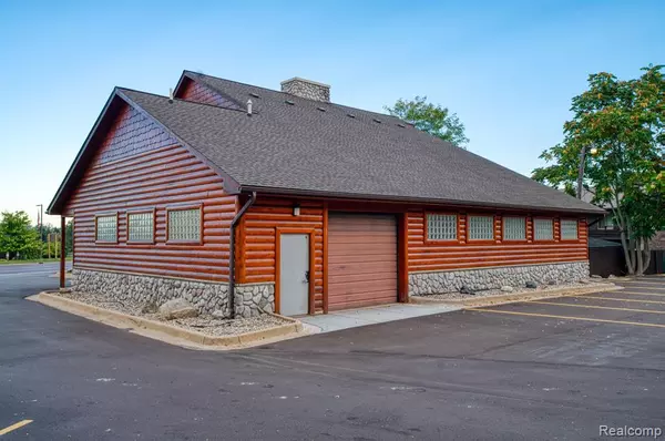 Genoa Twp, MI 48843,51 Chilson Road