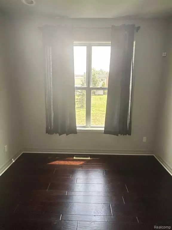 Troy, MI 48083,1602 Garden Park Drive