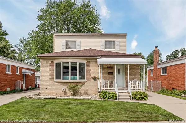 28301 Rockwood Street, St. Clair Shores, MI 48081
