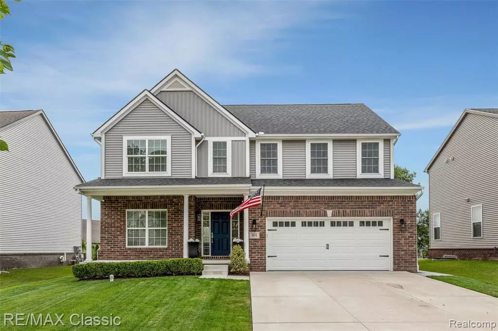 South Lyon, MI 48178,801 Kestrel Court