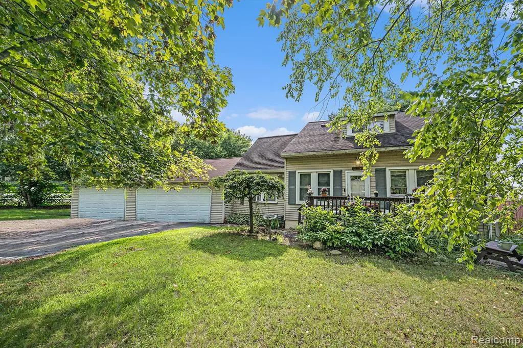 Waterford Twp, MI 48329,4415 Monroe Avenue