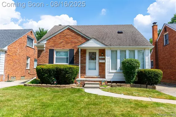20251 Country Club Drive, Harper Woods, MI 48225