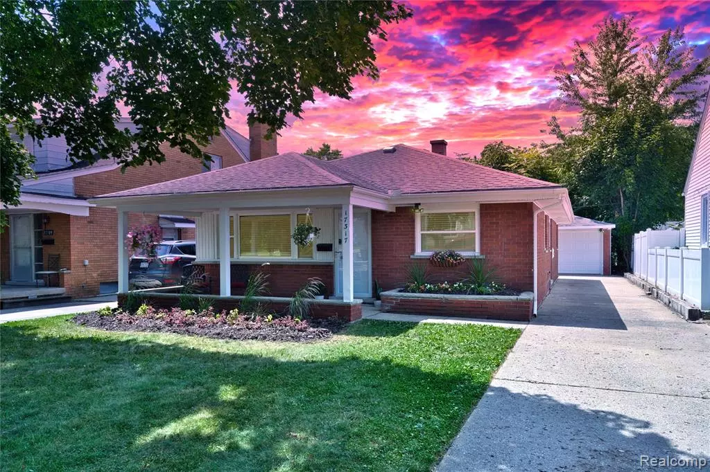 Redford Twp, MI 48240,17317 Brady