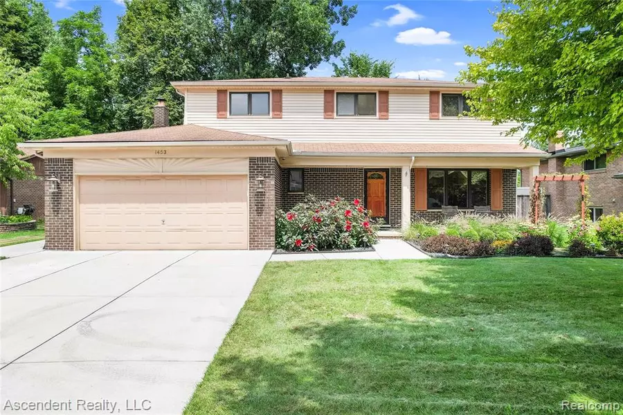 1453 Trevino Drive, Troy, MI 48085