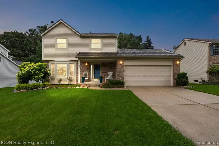 2661 Bayberry Drive, Waterford Twp, MI 48329