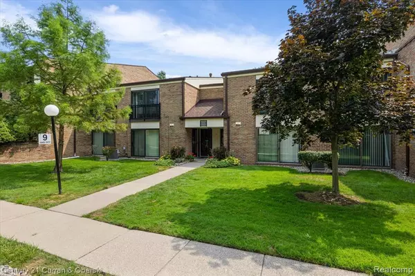 Livonia, MI 48152,18415 University Park Drive