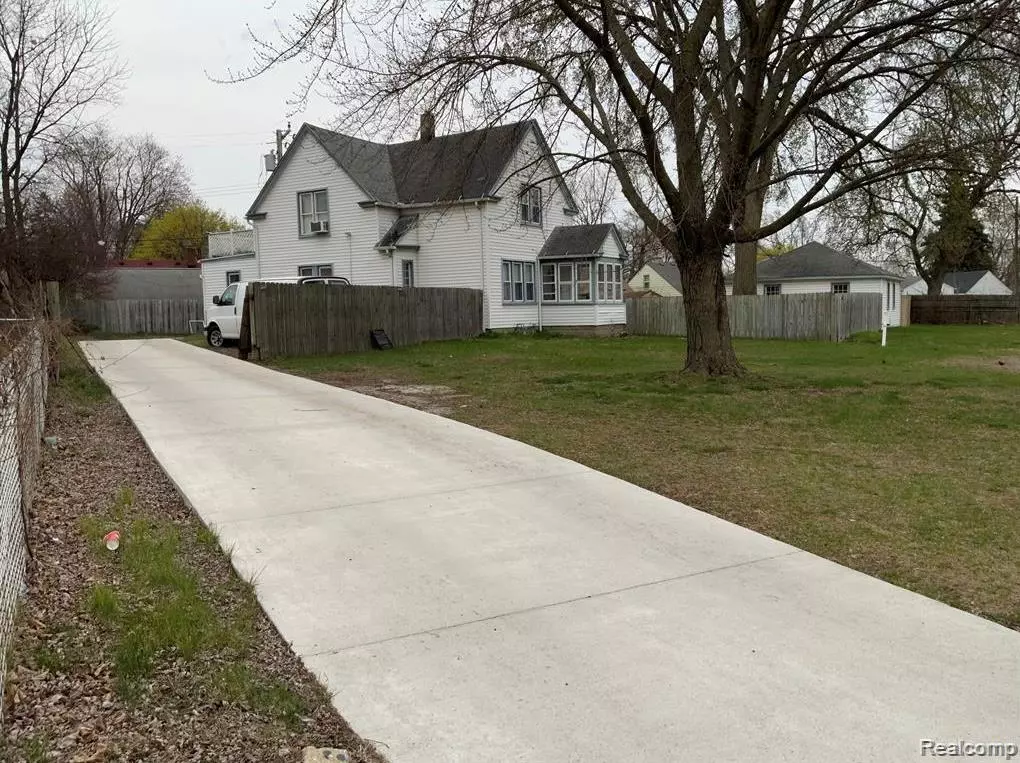 Detroit, MI 48239,22830 ANN ARBOR Trail