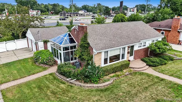 Royal Oak, MI 48073,3874 Ravena Avenue