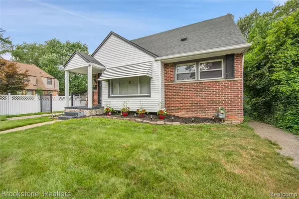 Detroit, MI 48219,23424 Clarita Street