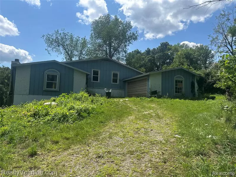 3050 Pratt Lane, Attica Twp, MI 48412