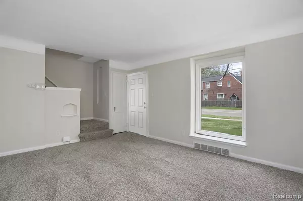 Detroit, MI 48221,7405-7407 CURTIS Street