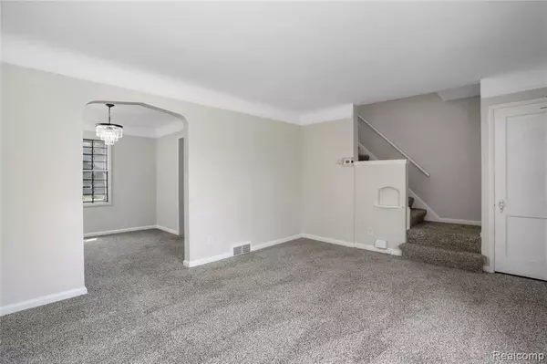 Detroit, MI 48221,7405-7407 CURTIS Street