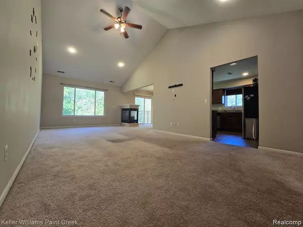 Sterling Heights, MI 48312,14366 Shadywood Drive