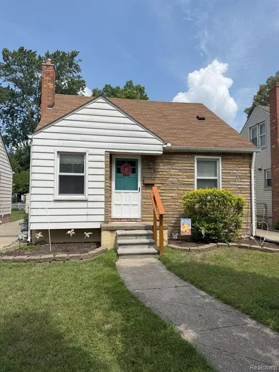 24820 New York Street, Dearborn, MI 48124