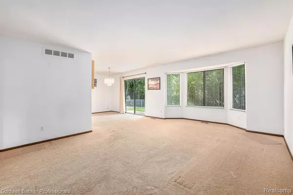 Warren, MI 48088,30776 Marrocco Drive