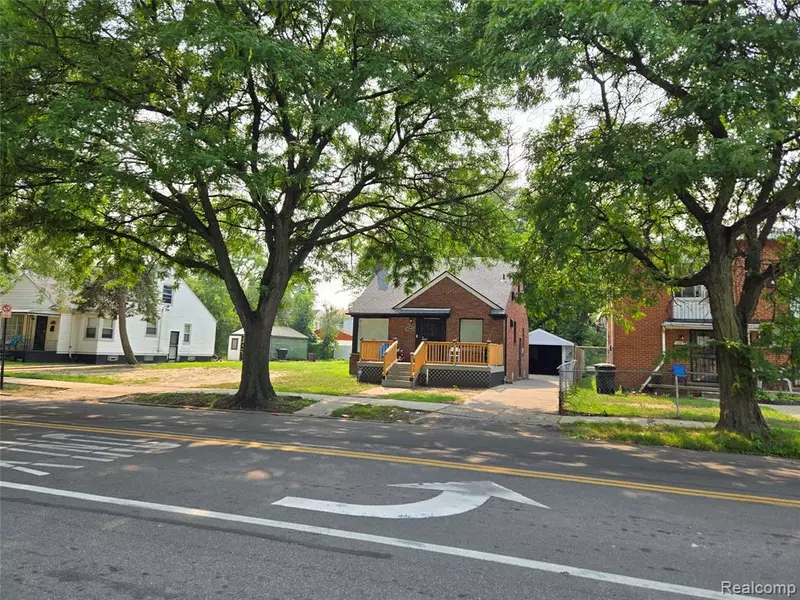 15909 Hubbell Street, Detroit, MI 48227
