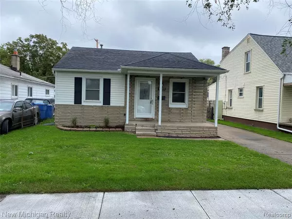 5659 CLIPPERT Street, Dearborn Heights, MI 48125