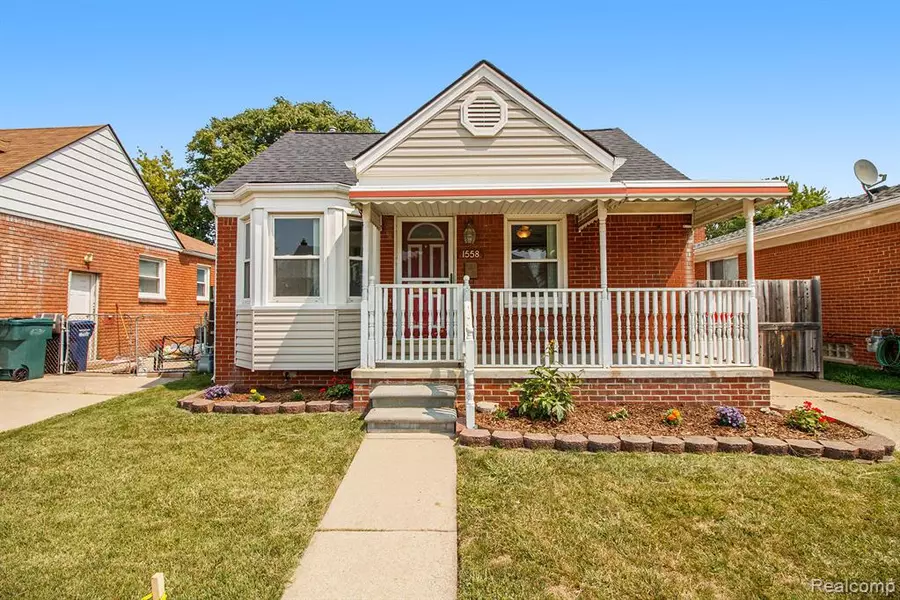 1558 Lincoln Avenue, Lincoln Park, MI 48146