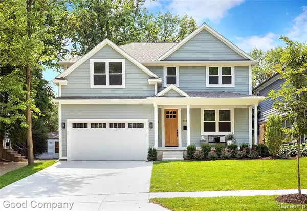 713 W Farnum Avenue, Royal Oak, MI 48067