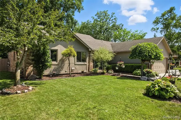 Chesterfield Twp, MI 48051,47608 Ramblewood Drive