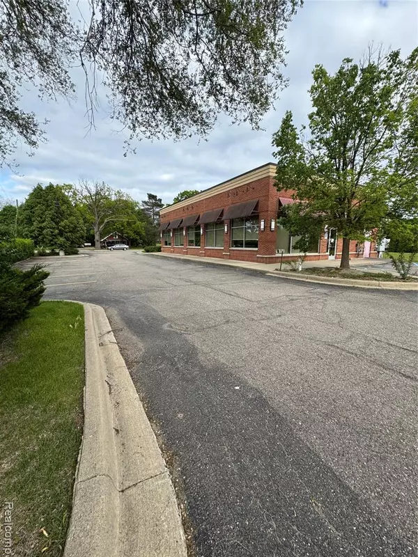 Hamburg Twp, MI 48139,7570 E Mi State Road 36