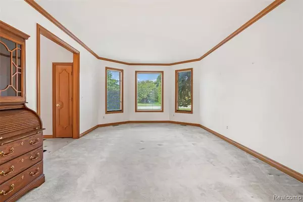Clinton Twp, MI 48038,40387 Emerald Lane E