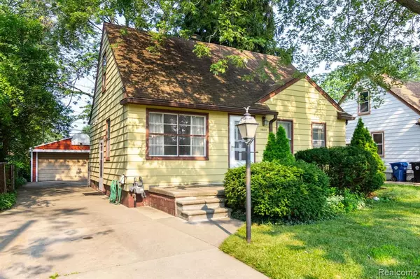 Redford Twp, MI 48239,14151 Mercedes
