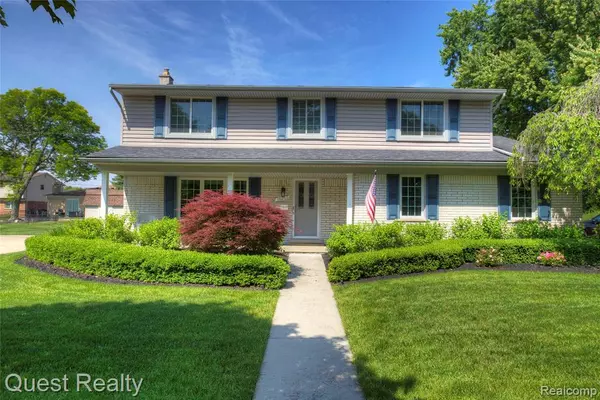 16263 Fairway Street, Livonia, MI 48154