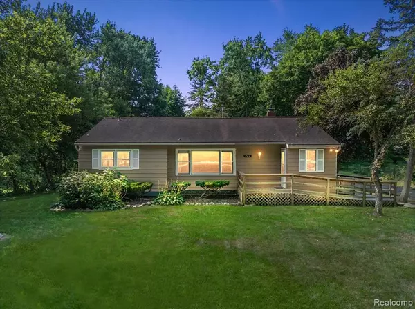 Highland Twp, MI 48357,741 W Livingston Road