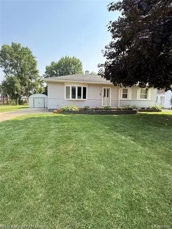 2374 Lee Avenue, Shelby Twp, MI 48317
