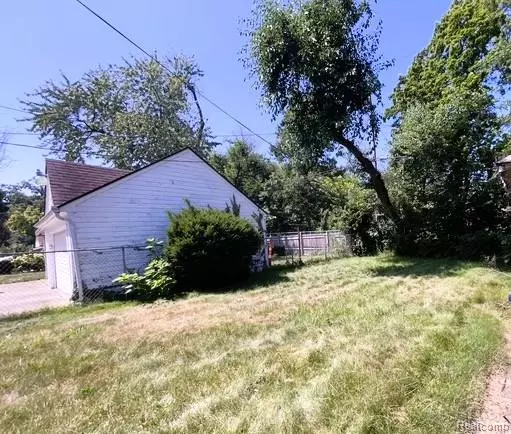 Detroit, MI 48227,15737 Lindsay Street