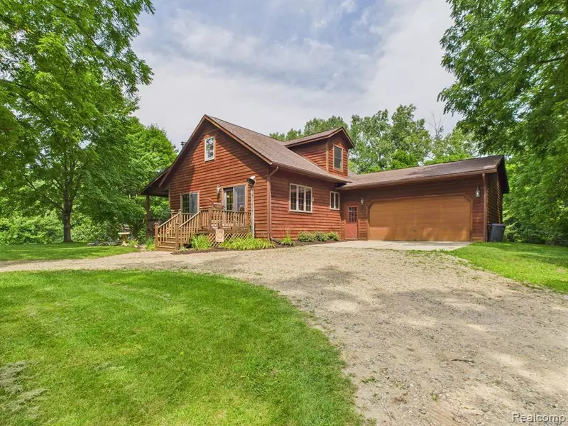 3530 N Five Lakes Road, Arcadia Twp, MI 48446