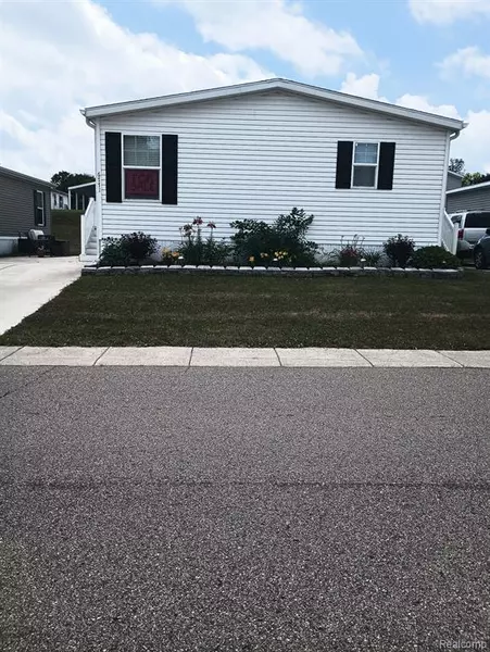 6771 J.R Drive, Kalamazoo Twp, MI 49009