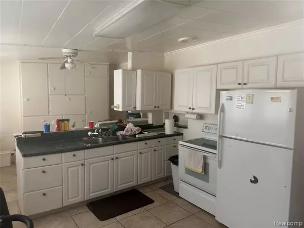 Macomb Twp, MI 48042,23424 Urban Street