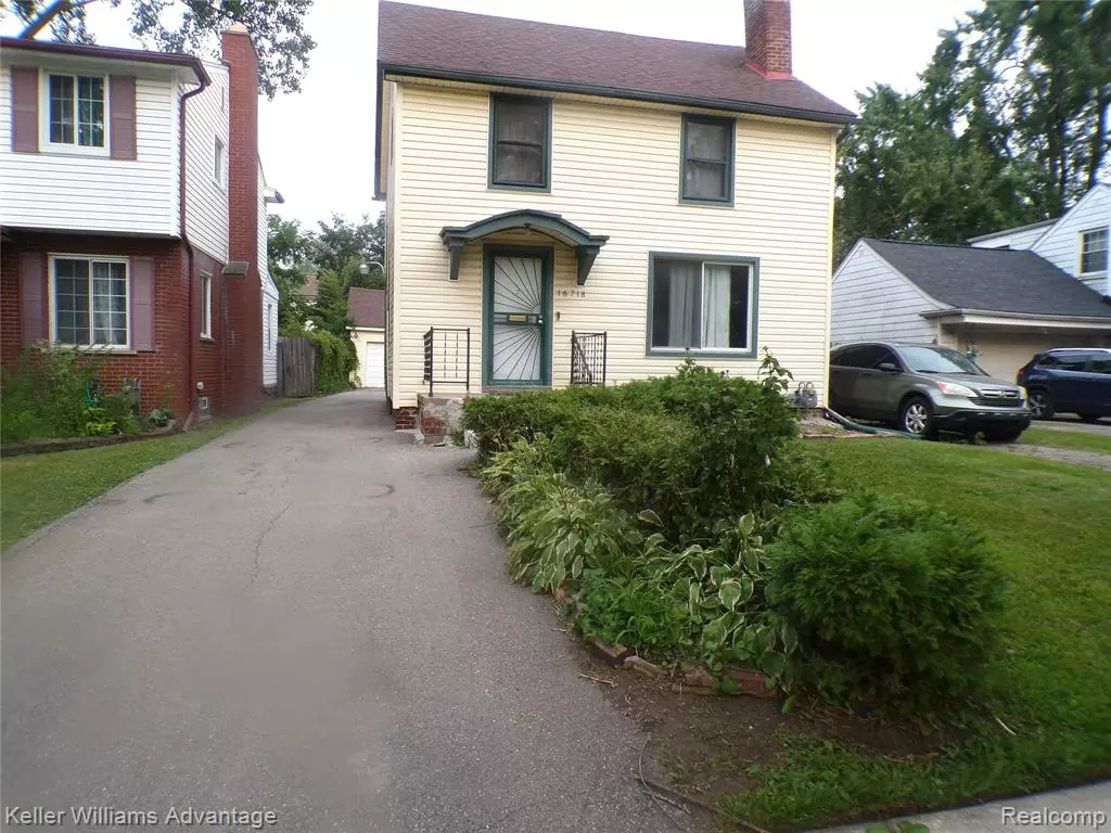 Detroit, MI 48219,16718 Sunderland Road