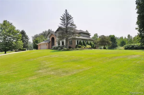 White Lake Twp, MI 48383,6370 Stonewood Drive