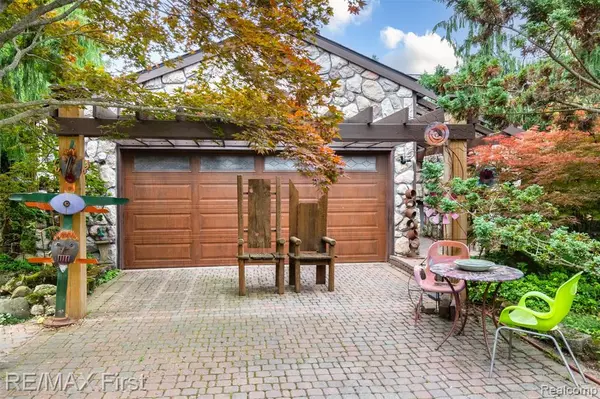 5236 Patrick Road, West Bloomfield Twp, MI 48322