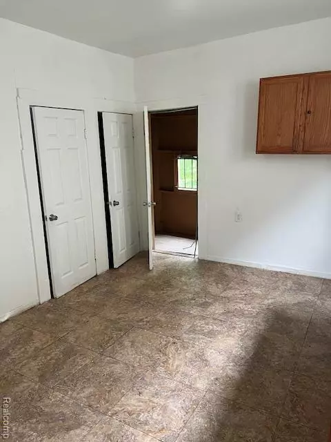 Detroit, MI 48214,4532 FISCHER Street