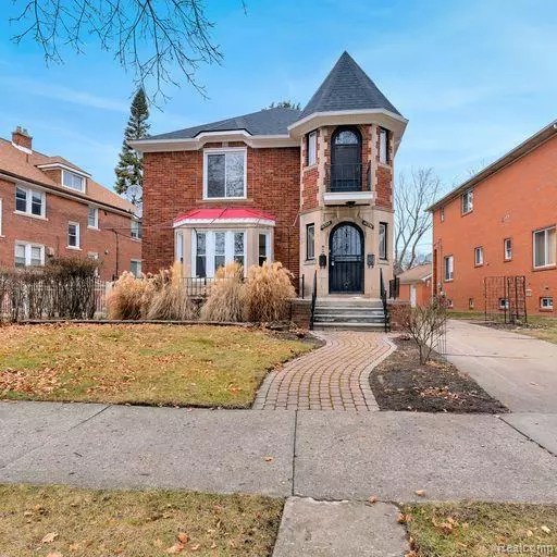 10354 S MORROW Circle, Dearborn, MI 48126