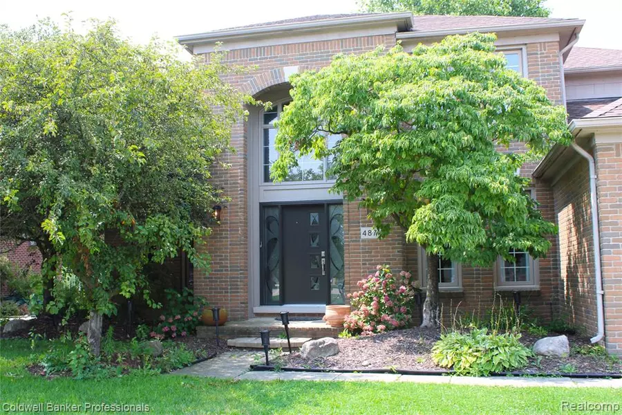 48711 Cross Creek Drive, Macomb Twp, MI 48044