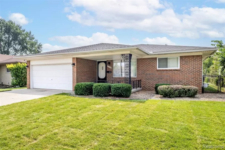 13764 Tefft Drive, Warren, MI 48088